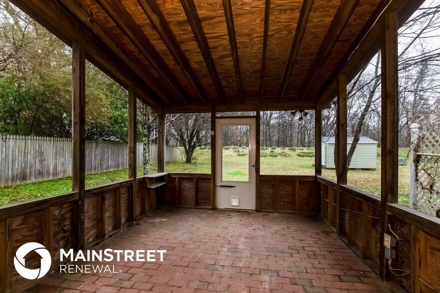 Building Photo - 3626 Broad Oak Dr