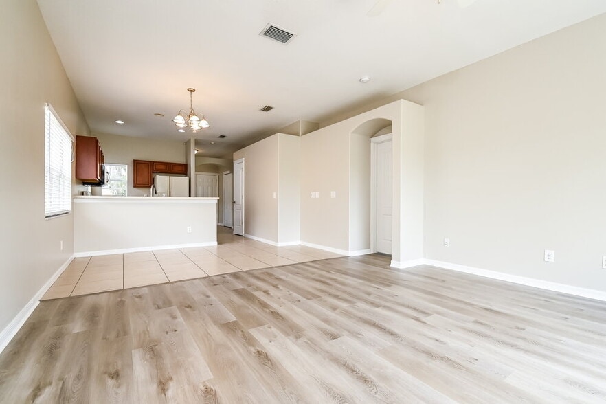 Building Photo - 7859 Bristol Park Dr