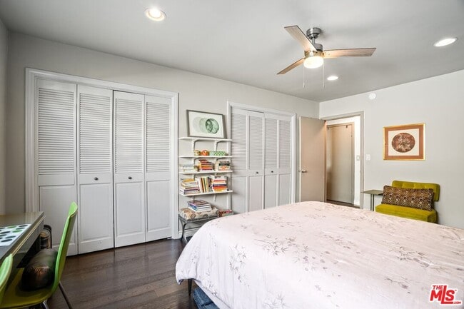 Building Photo - 1317 Stanford St