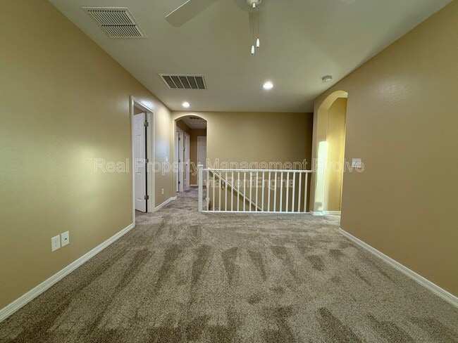 Building Photo - 42239 N Wollemi St