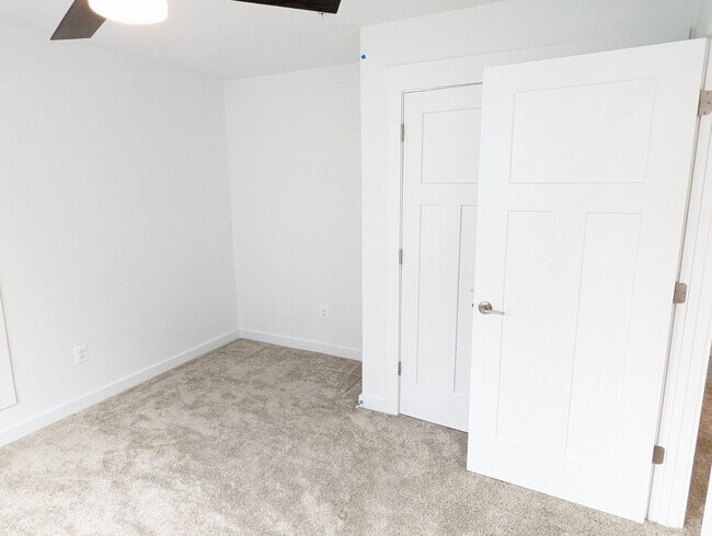Building Photo - 1207 Marsalis Pl