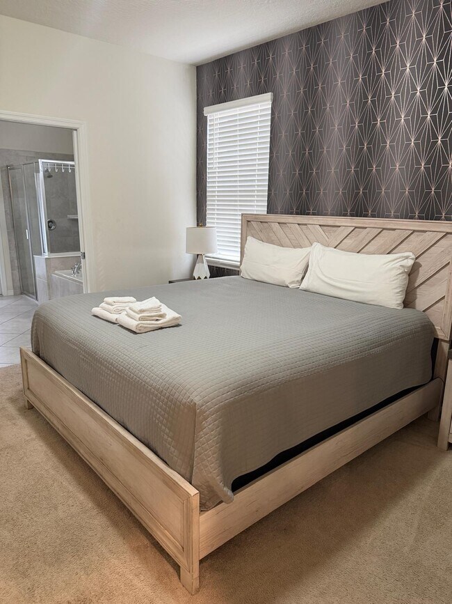 Building Photo - 5517 Misty Oak Cir