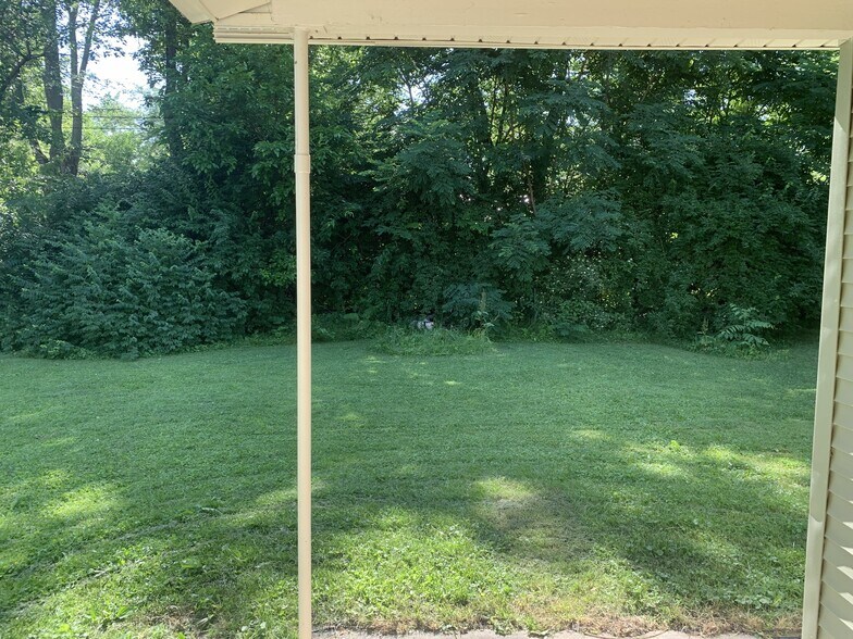 Building Photo - 10614 McPherson St