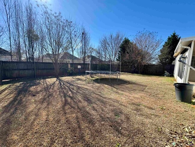 Building Photo - 505 Dorothy Ct