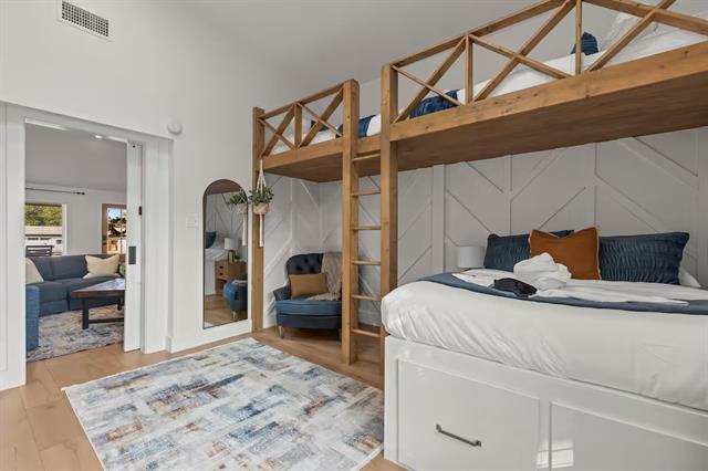 Building Photo - 315 Easton Rd