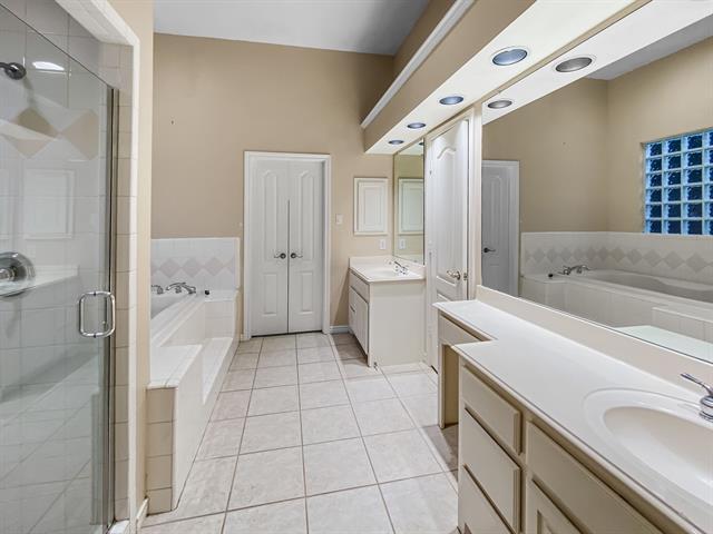 Building Photo - 1314 Creekwood Dr