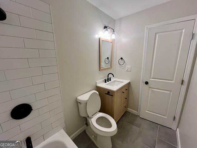 Building Photo - 405 Tallapoosa St