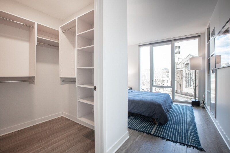 Building Photo - 2317 N Lincoln Ave