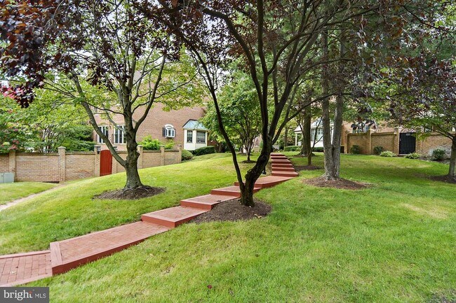 Building Photo - 6267 Masefield Ct