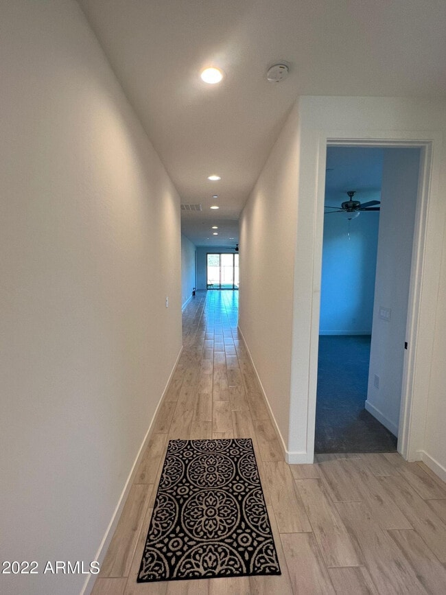 Building Photo - 13316 W Red Range Wy