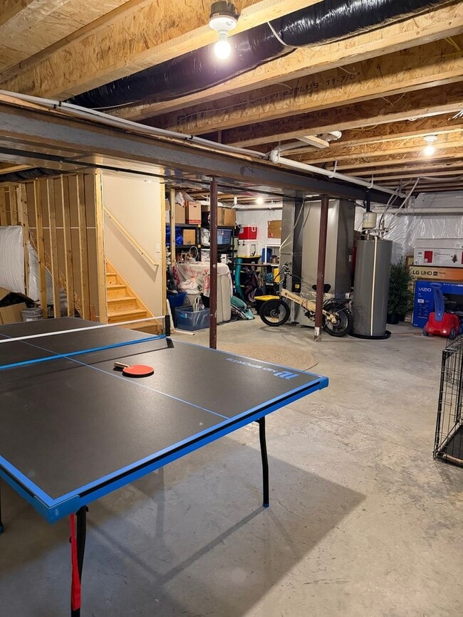 Building Photo - Spacious 4BR House in Shelbyville