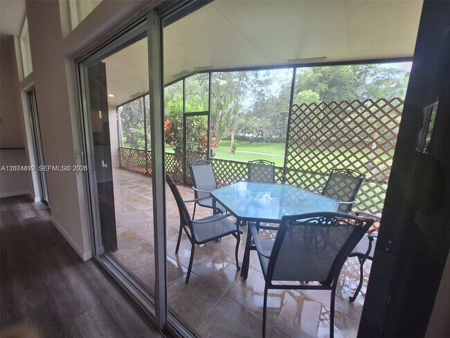 Building Photo - 22280 Timberly Dr