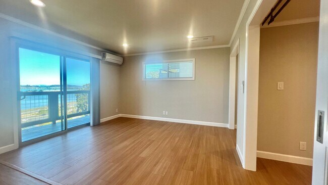 Building Photo - Modern Style and Sophistication, 1-Bed, 1-Bath Living at Hillside in Albany