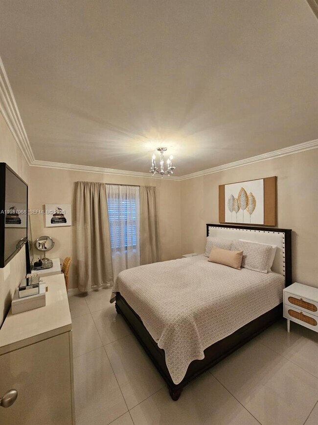 Building Photo - 70 NW 31st St