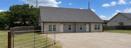 Building Photo - 15992 County Rd 431