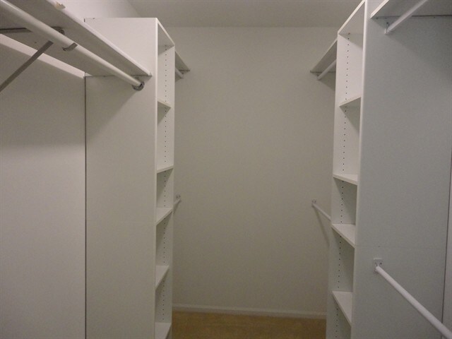 Building Photo - 744 Ridge View Dr