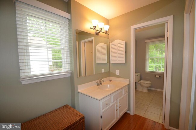 Building Photo - 5611 Herberts Crossing Dr