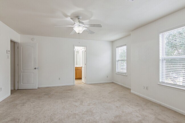 Building Photo - 7459 Tonsley Springs Dr