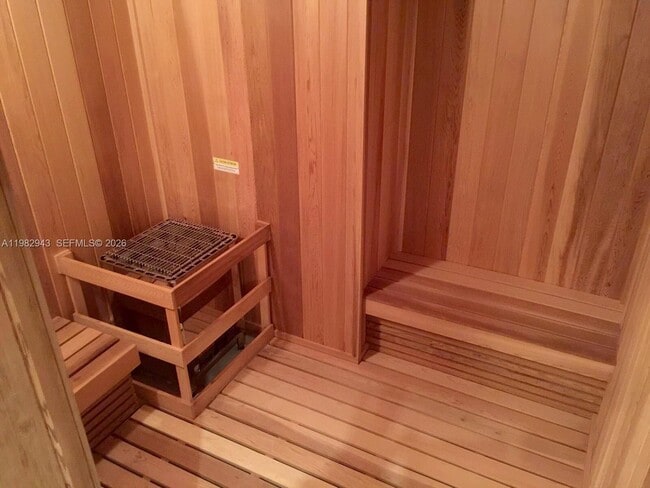 Building Photo - 151 SE 1st St