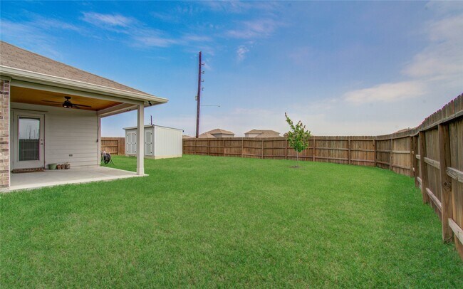 Building Photo - 20835 Medford Landing Ln