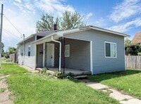 Building Photo - 1233 E Murden St