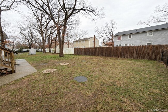 Building Photo - 35 N 16th St