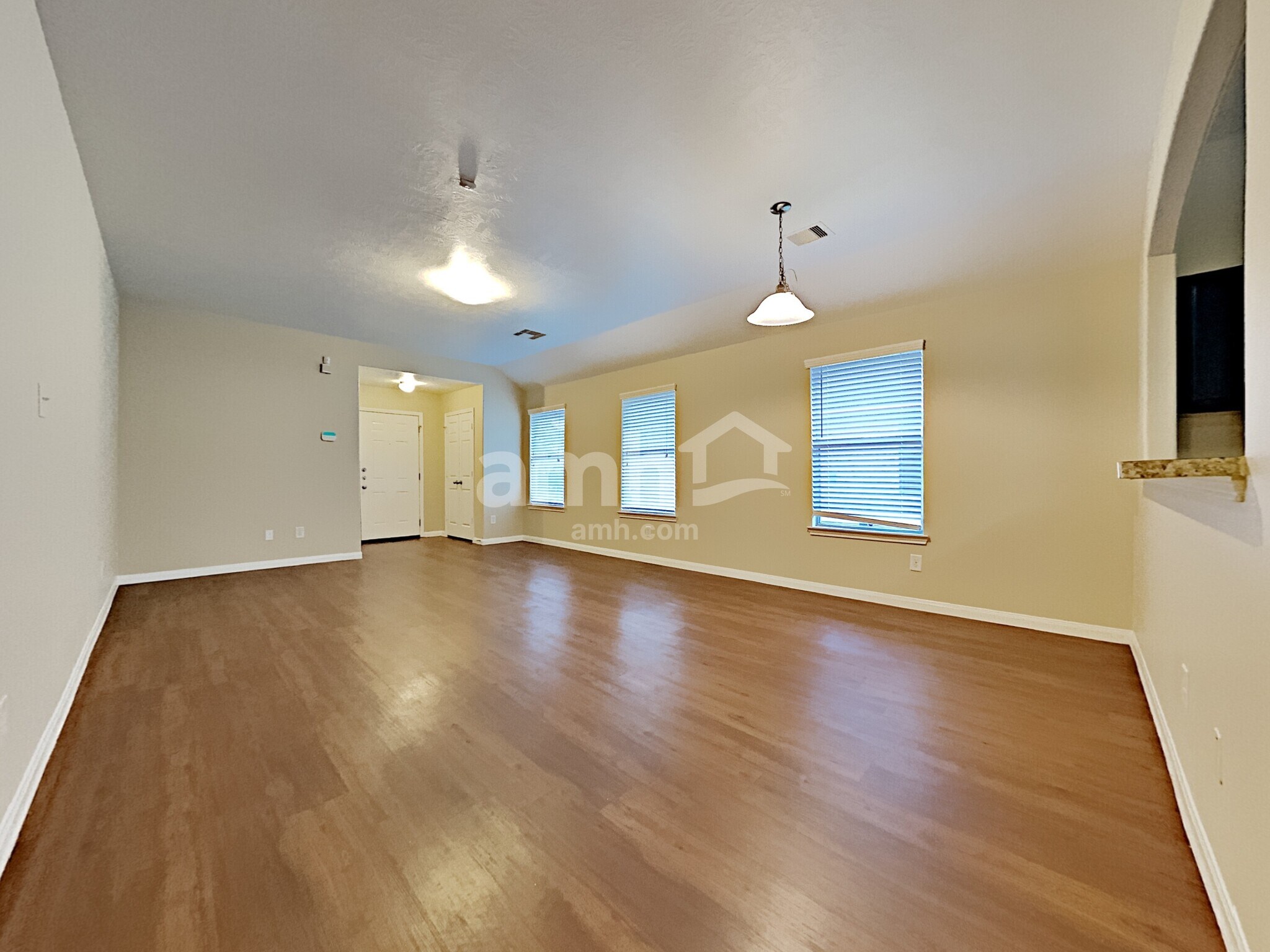 Building Photo - 21535 Micheala Way