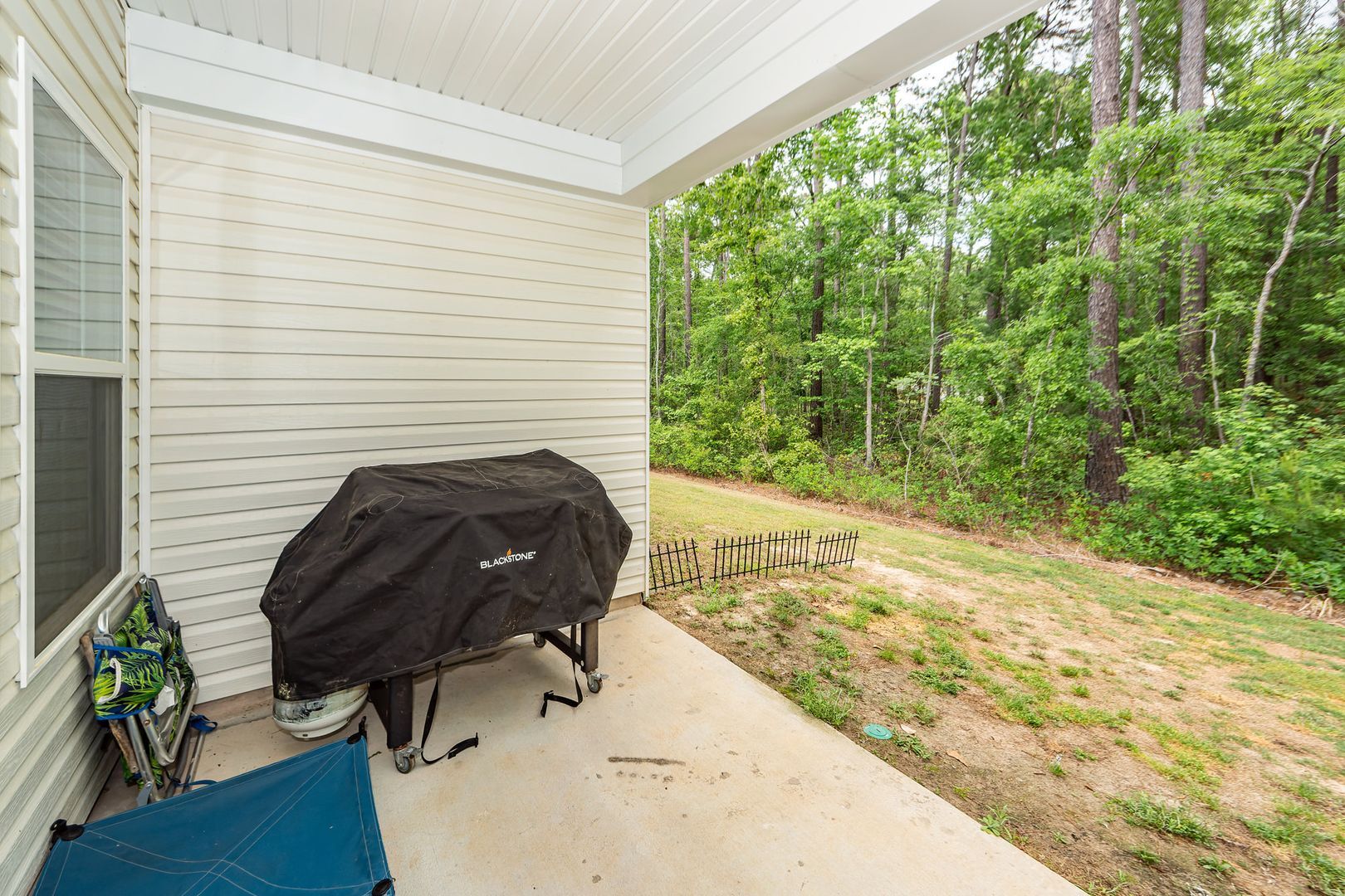 Building Photo - 8064 Reagan Way