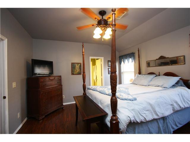 Building Photo - 4101 Western Heights Ave