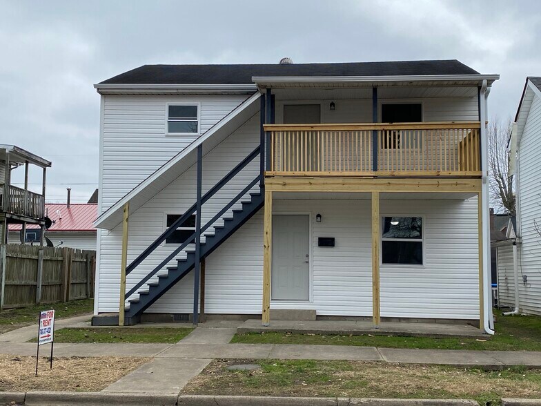 Building Photo - 620 Lawrence St