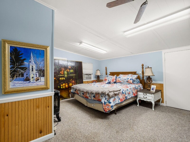 Building Photo - 209 Harris Dr