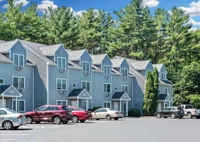 Building Photo - 65 Frank's Ln