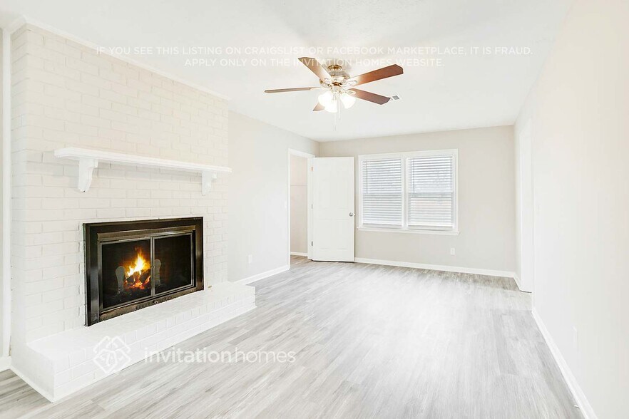 Building Photo - 6647 Forestdale Ln