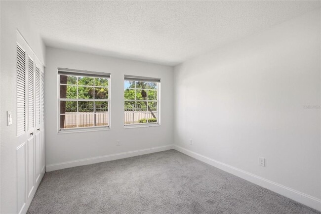 Building Photo - 22333 Edgewater Dr