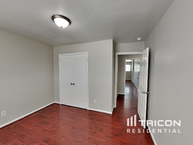 Building Photo - 5615 Bear Paw Cir