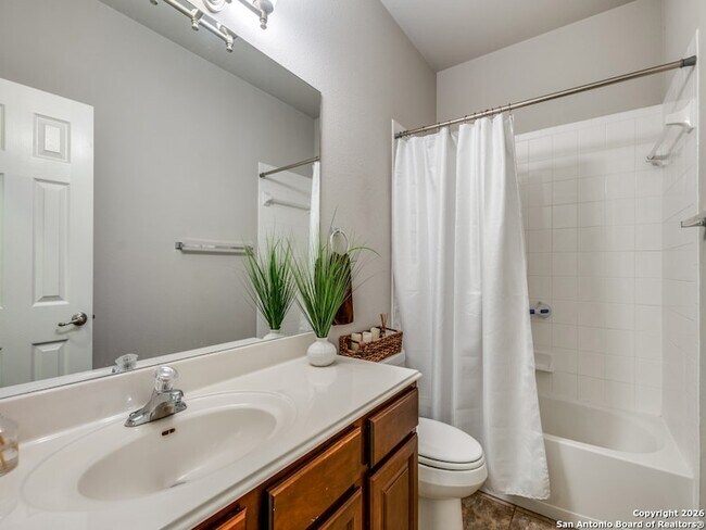 Building Photo - 25427 Bunker Dr