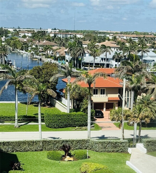 Building Photo - 2575 S Ocean Blvd