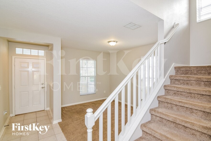 Building Photo - 5916 Beaconpark St