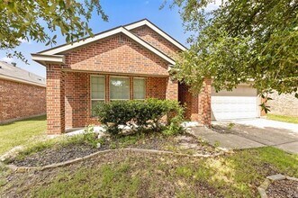 Building Photo - 1011 Meadow Green Ct