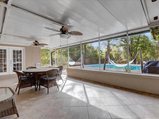 Building Photo - 126 SE 41st Ave