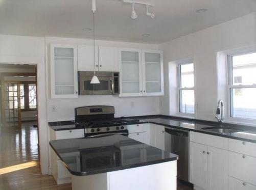 Building Photo - 3 bedroom in Somerville MA