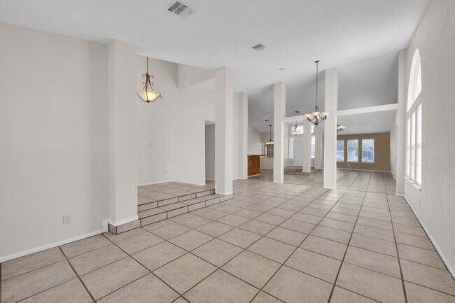 Building Photo - 7716 Bentonite Dr