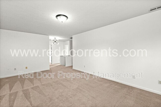 Building Photo - 11852 Geyser Ct