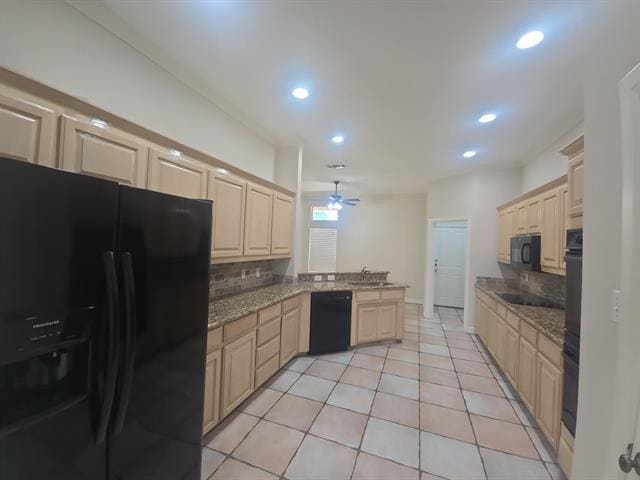 Building Photo - 6376 Newport Ct