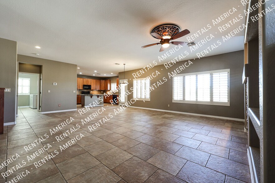 Building Photo - 26462 N 165th Dr