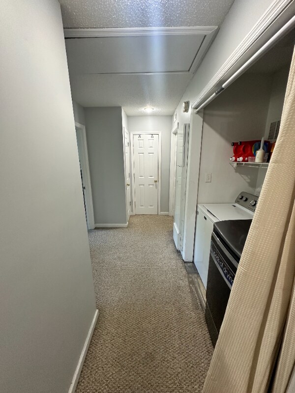 Building Photo - 1107 Pine Grove Dr