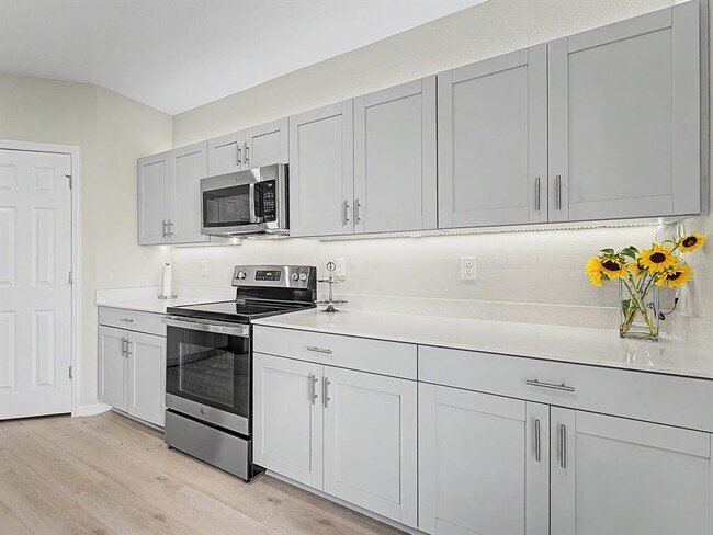 Building Photo - 7587 Starflower Wy