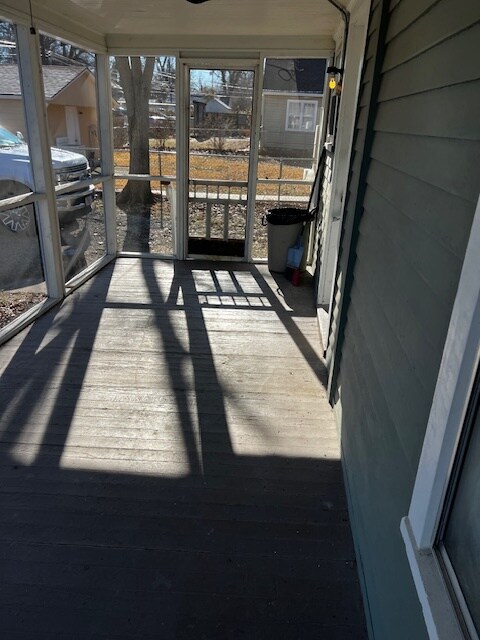 Building Photo - 1208 SW Woodward Ave