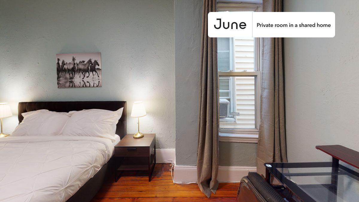 Building Photo - Room in Shared 4 bed/1.5 bath home in Allston