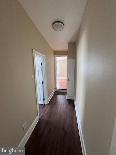 Building Photo - 222 W Union St